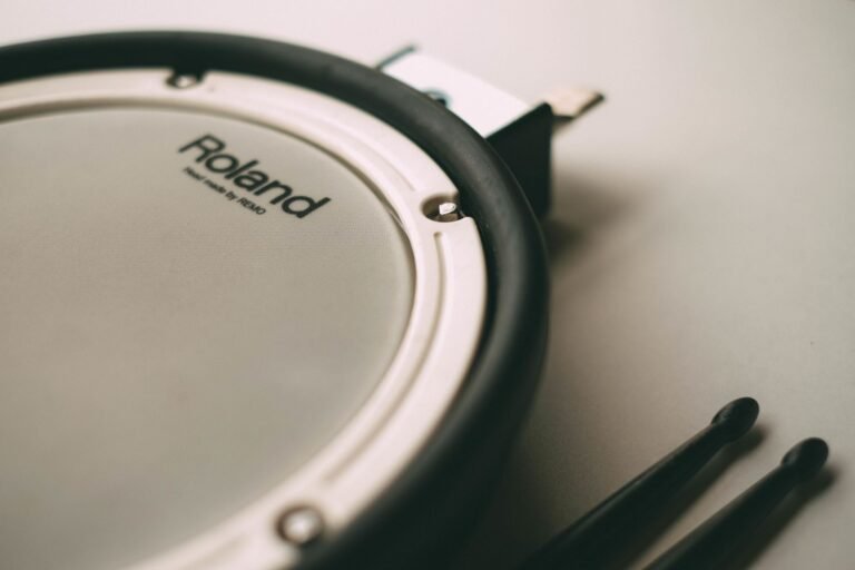 Pad de bateria electronica con baquetas