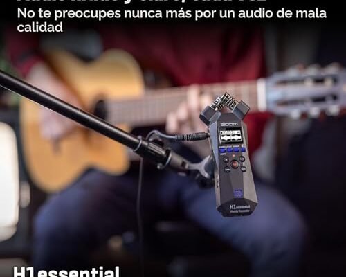 Grabadora portátil Zoom H1essential en un soporte, grabando una guitarra acústica