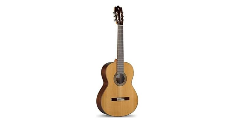 Alhambra 3C, guitarra clásica de tapa maciza de cedro